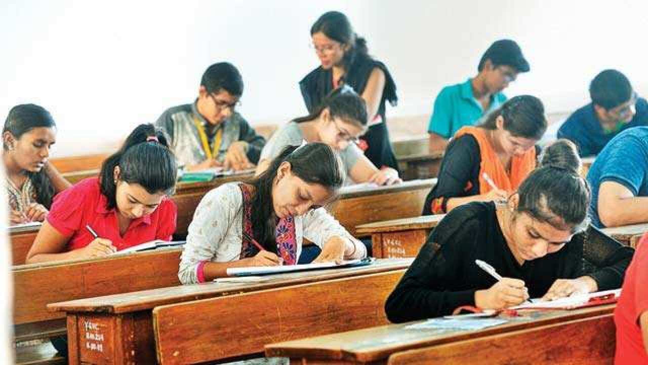 NEET 2021 Admit Card, Exam Center and Rules to Follow - Aesculapian